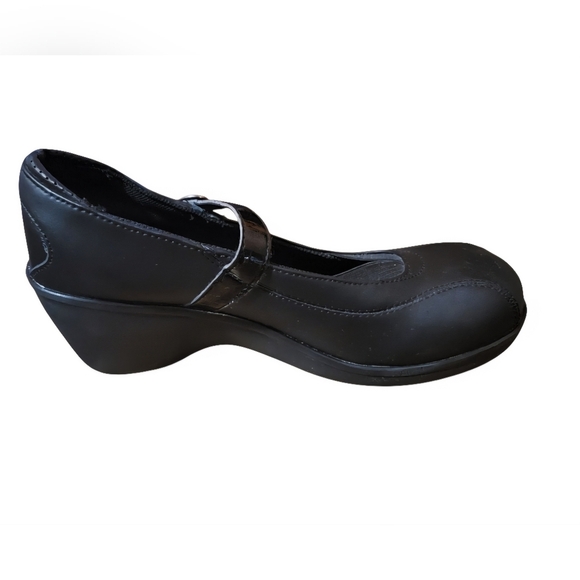 Crocs Black Mary Jane Wedge Shoes Size 8 - Picture 3 of 9